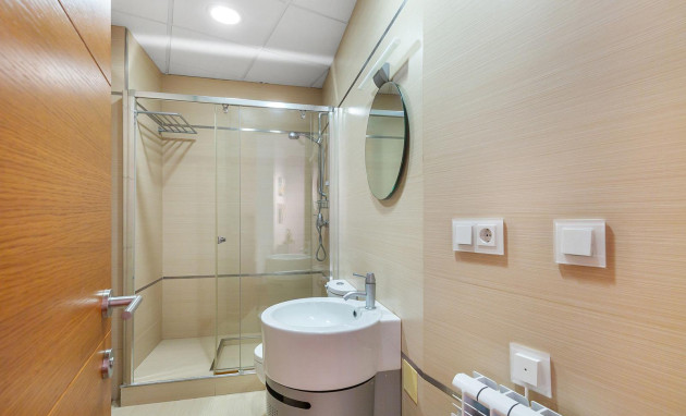 Herverkoop - Apartment - Torrevieja - Paseo maritimo