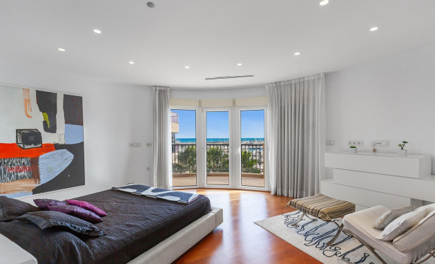 Herverkoop - Apartment - Torrevieja - Paseo maritimo