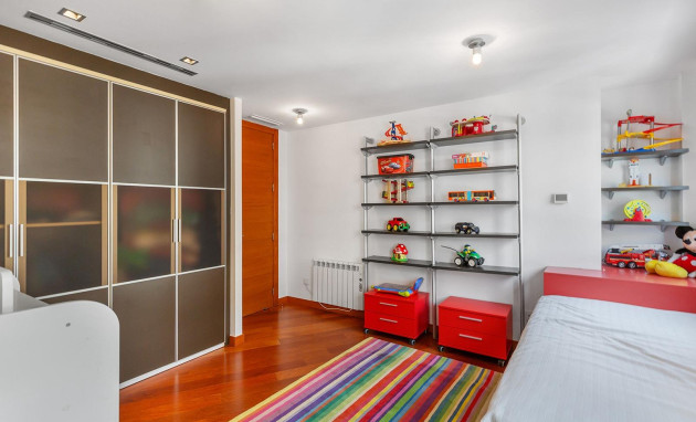 Herverkoop - Apartment - Torrevieja - Paseo maritimo