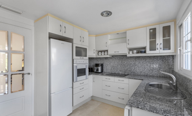 Resale - Villa - Guardamar del Segura - El Raso