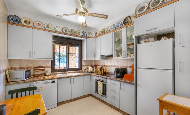 Herverkoop - Villa - Bigastro