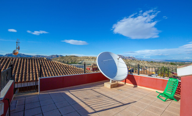 Herverkoop - Villa - Bigastro