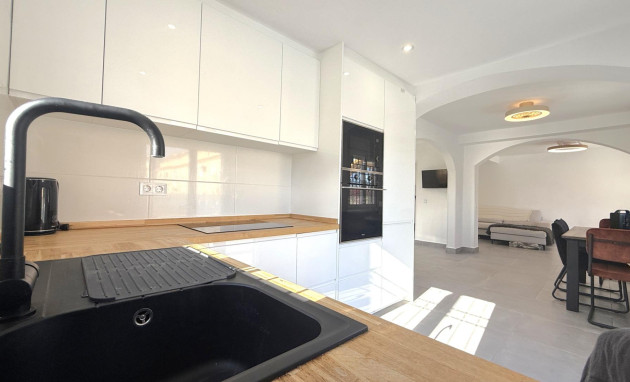 Revente - Villa - Orihuela Costa - La Zenia