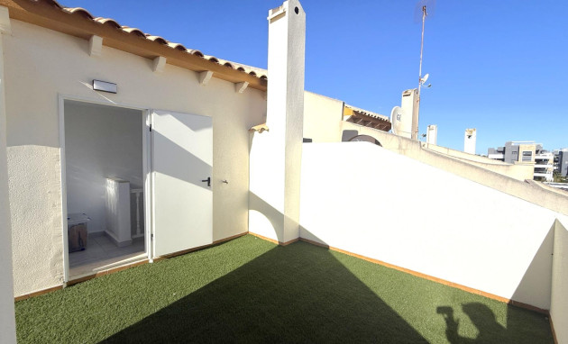 Revente - Villa - Orihuela Costa - La Zenia