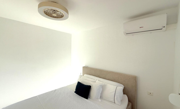 Revente - Villa - Orihuela Costa - La Zenia