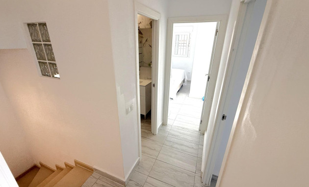 Revente - Villa - Orihuela Costa - La Zenia