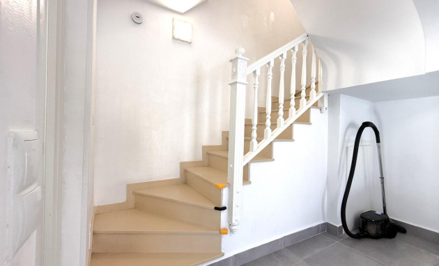 Revente - Villa - Orihuela Costa - La Zenia