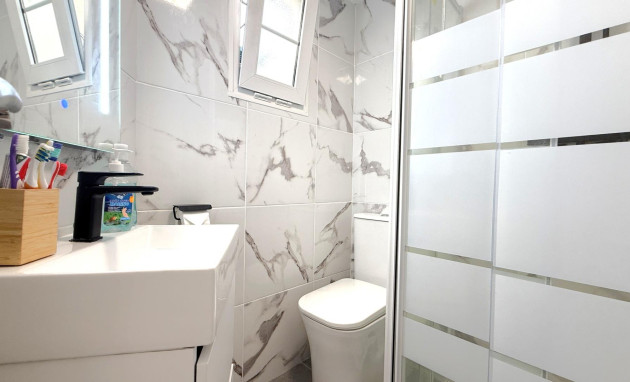 Revente - Villa - Orihuela Costa - La Zenia