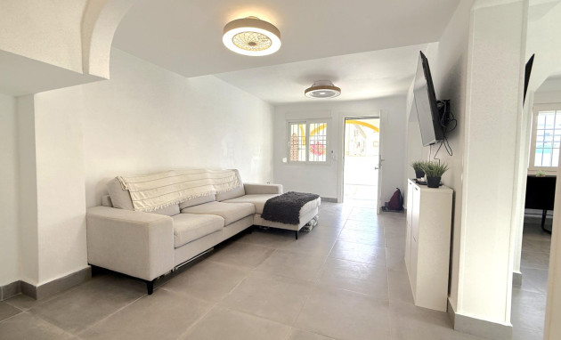 Revente - Villa - Orihuela Costa - La Zenia