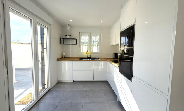 Revente - Villa - Orihuela Costa - La Zenia