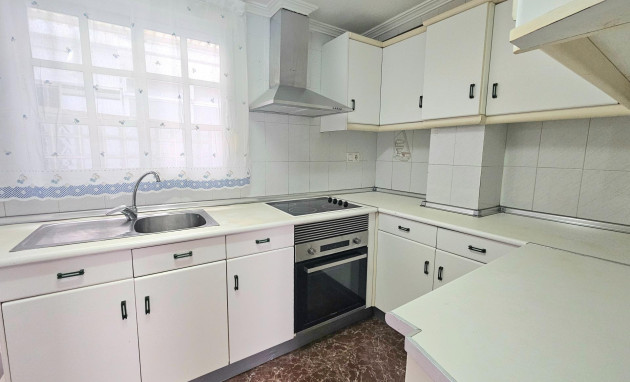 Resale - Apartment - Torrevieja - torrevieja