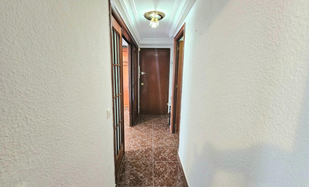 Resale - Apartment - Torrevieja - torrevieja