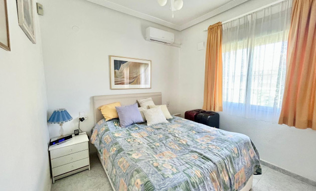 Herverkoop - Villa - Torrevieja - El chaparral