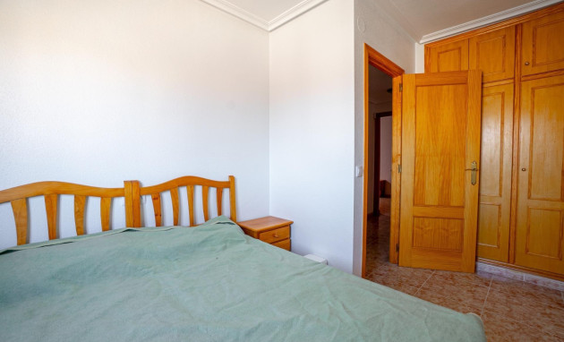 Resale - Apartment - Torrevieja - Centro