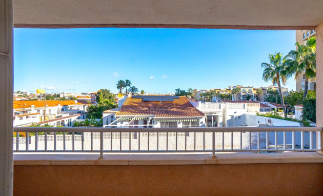 Resale - Apartment - Torrevieja - Centro