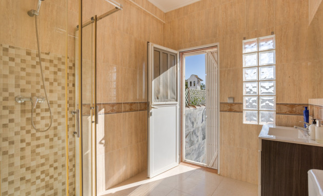 Herverkoop - Detached Villa - Torrevieja - Urbanización San Luis