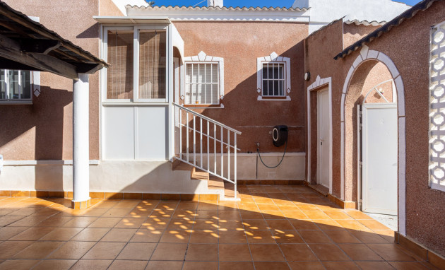 Herverkoop - Detached Villa - Torrevieja - Urbanización San Luis