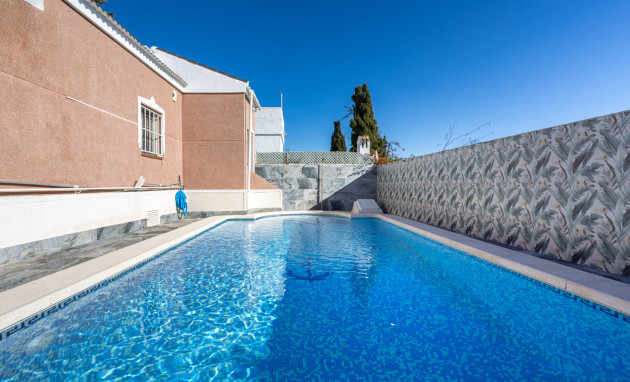 Herverkoop - Detached Villa - Torrevieja - Urbanización San Luis