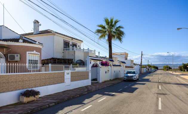 Herverkoop - Detached Villa - Torrevieja - Urbanización San Luis