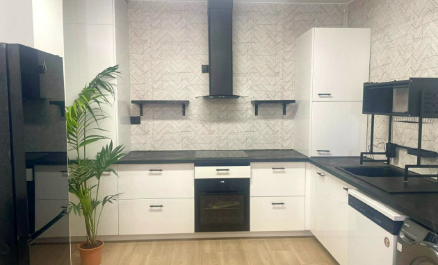 Resale - Apartment - La Mata