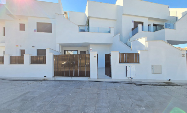 Revente - Apartment / Flat * - Pilar de la Horadada *