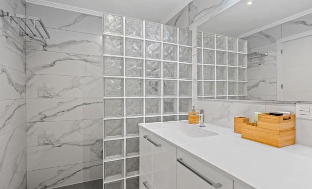 Herverkoop - Apartment - La Nucia - La Nucia - Town