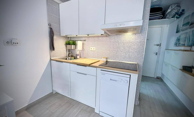 Herverkoop - Studio - Pilar de la Horadada - Mil Palmeras