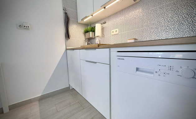 Herverkoop - Studio - Pilar de la Horadada - Mil Palmeras