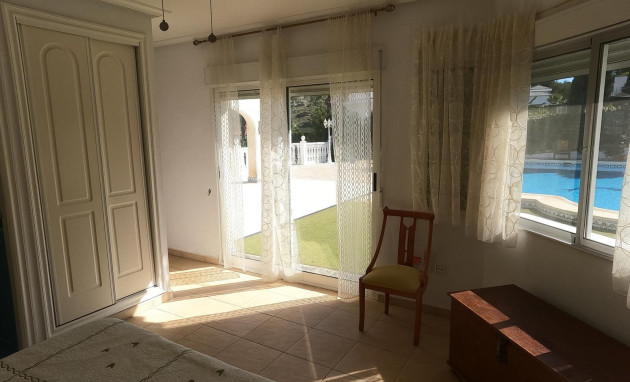 Resale - Detached Villa - Algorfa