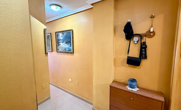 Resale - Apartment - Torrevieja - torrevieja