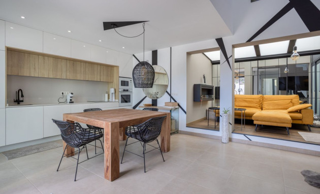 Resale - Villa - Benijófar