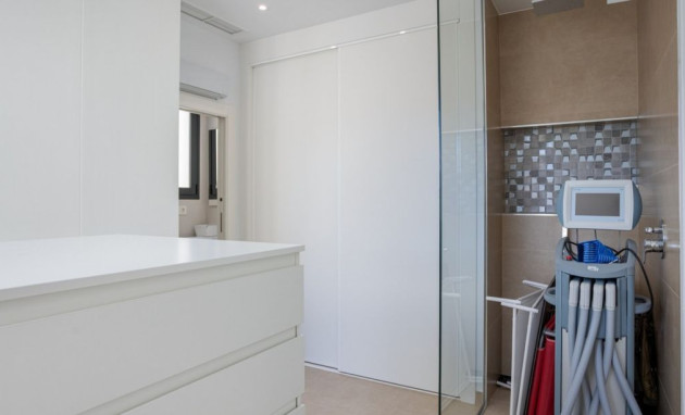 Resale - Villa - Benijófar