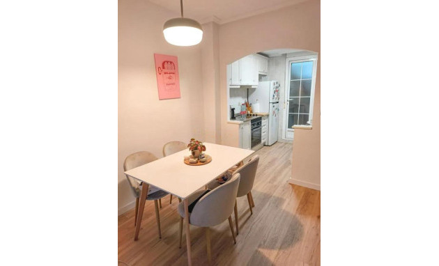 Resale - Villa - Guardamar del Segura - Urb el raso