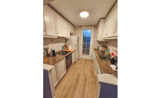 Resale - Villa - Guardamar del Segura - Urb el raso