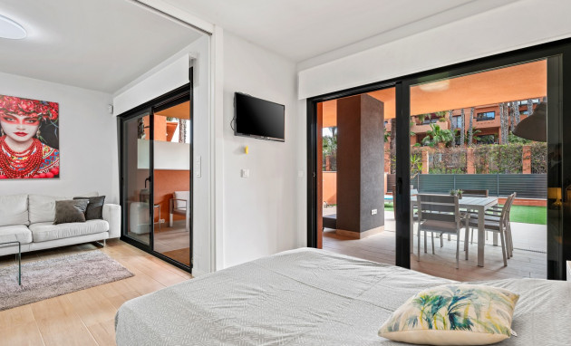 Resale - Apartments - Orihuela Costa - Villamartín