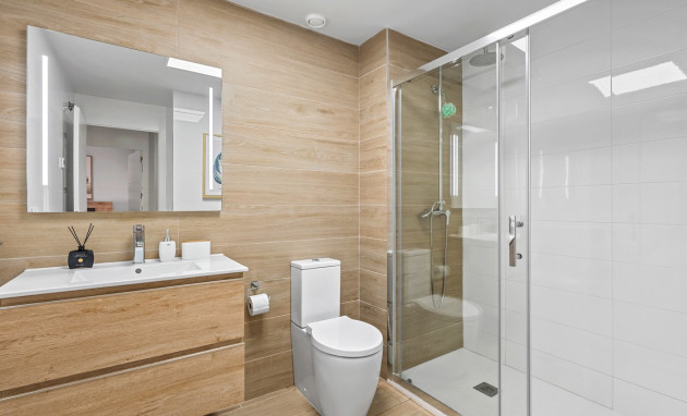 Resale - Apartments - Orihuela Costa - Villamartín