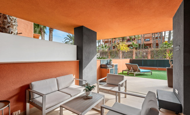 Resale - Apartments - Orihuela Costa - Villamartín