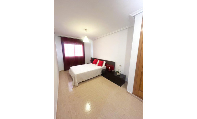 Resale - Apartment - Torrevieja - torrevieja