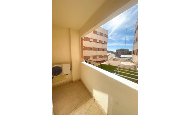 Resale - Apartment - Torrevieja - torrevieja