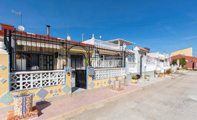 Reventa - Bungalow - Planta Baja - Torrevieja - Torretas