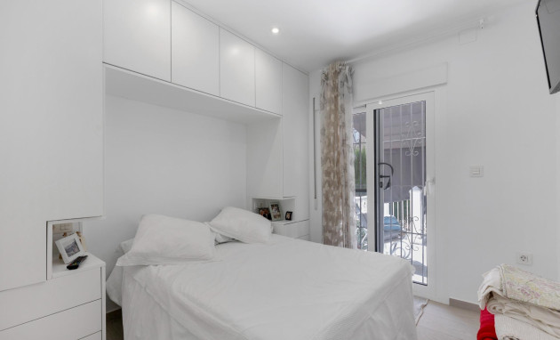 Reventa - Bungalow - Planta Baja - Guardamar del Segura - Urbanizaciones