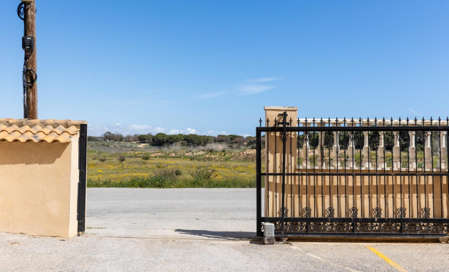 Reventa - Bungalow - Planta Baja - Guardamar del Segura - Urbanizaciones