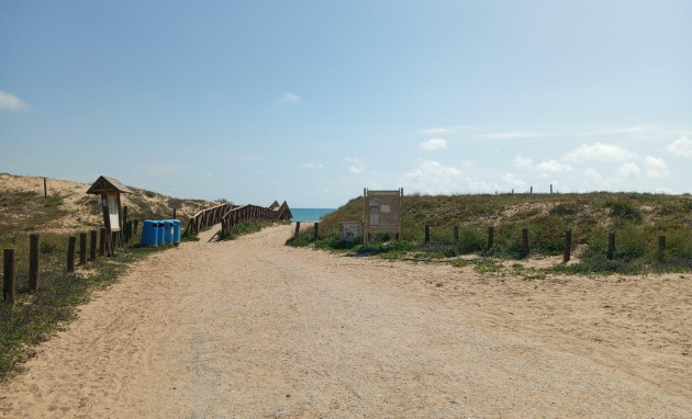 Reventa - Bungalow - Planta Baja - Guardamar del Segura - Urbanizaciones