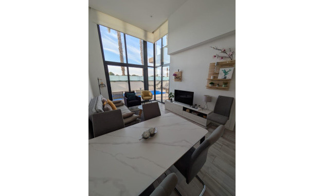 Herverkoop - Villa - Orihuela Costa - Montezenia