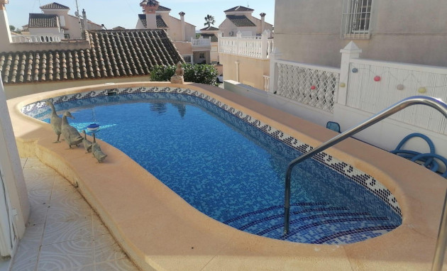 Revente - Villa - San Miguel de Salinas - Centro