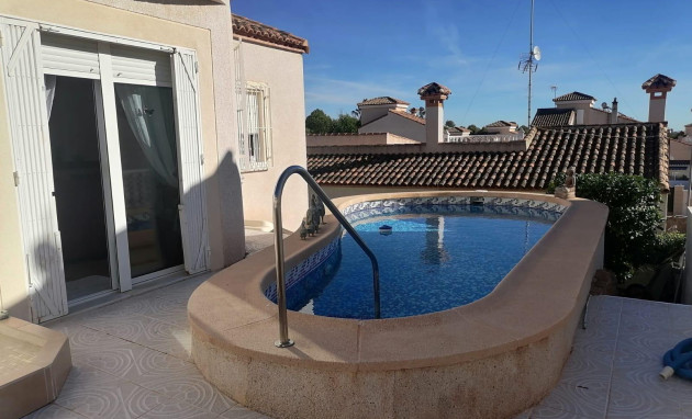 Revente - Villa - San Miguel de Salinas - Centro