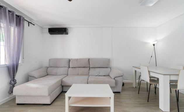 Herverkoop - Terraced house - Orihuela Costa - Punta Prima