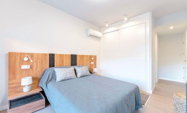 Herverkoop - Apartment - Orihuela Costa - Las Filipinas