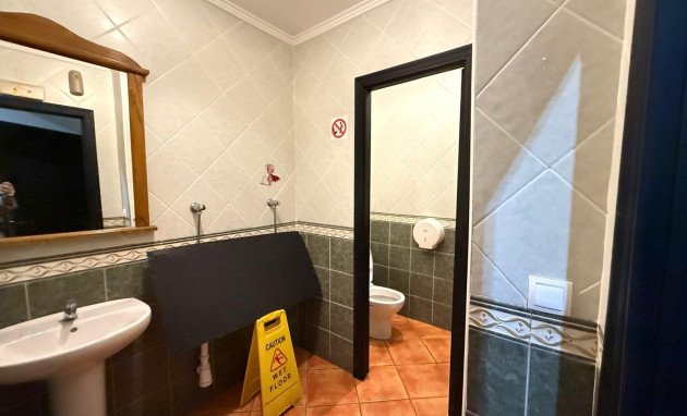 Reventa - Comercial - Torrevieja - Estacion de autobuses