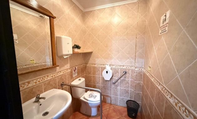 Reventa - Comercial - Torrevieja - Estacion de autobuses